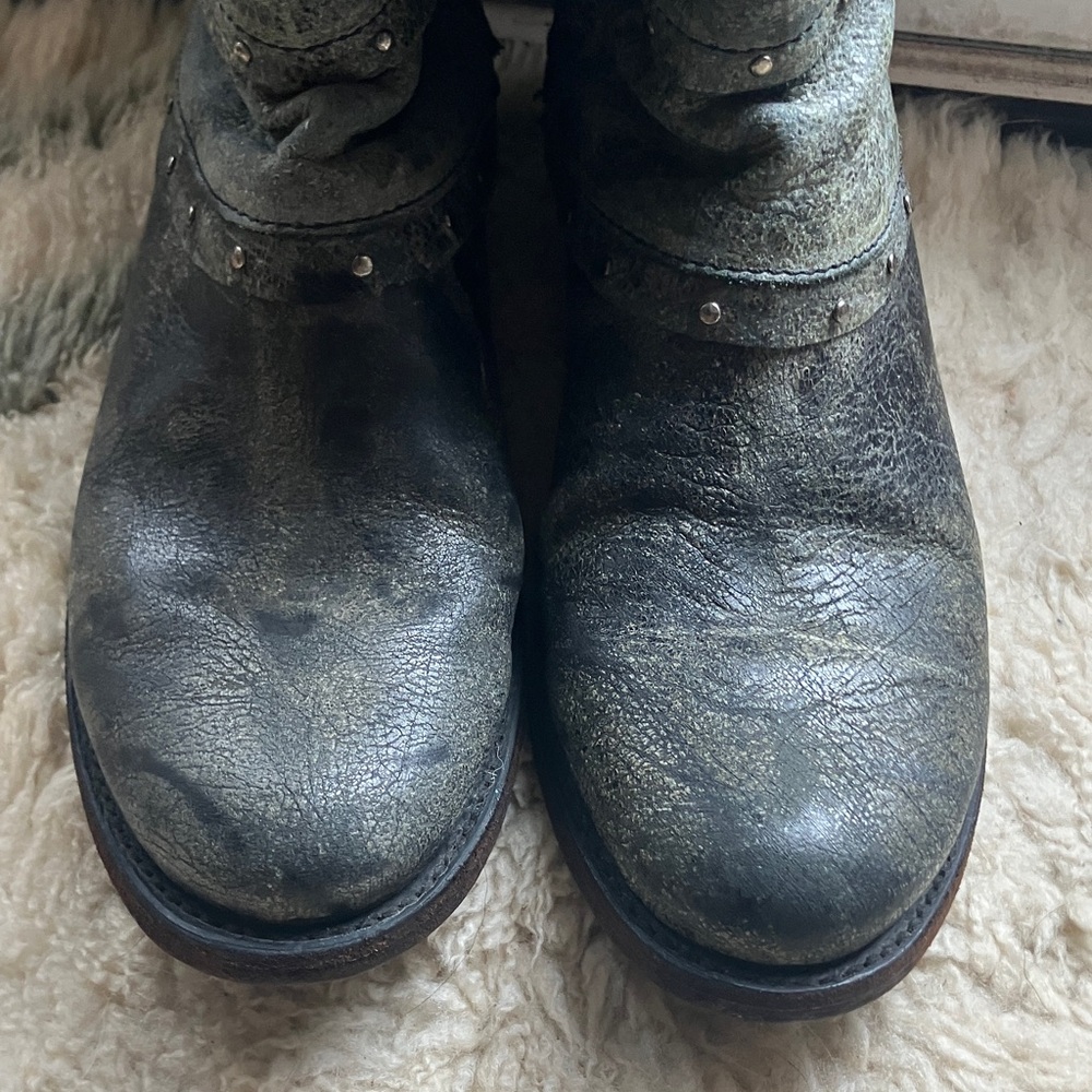 LIBERTY Black Distressed Green Tan knee boots - Picture 10 of 15